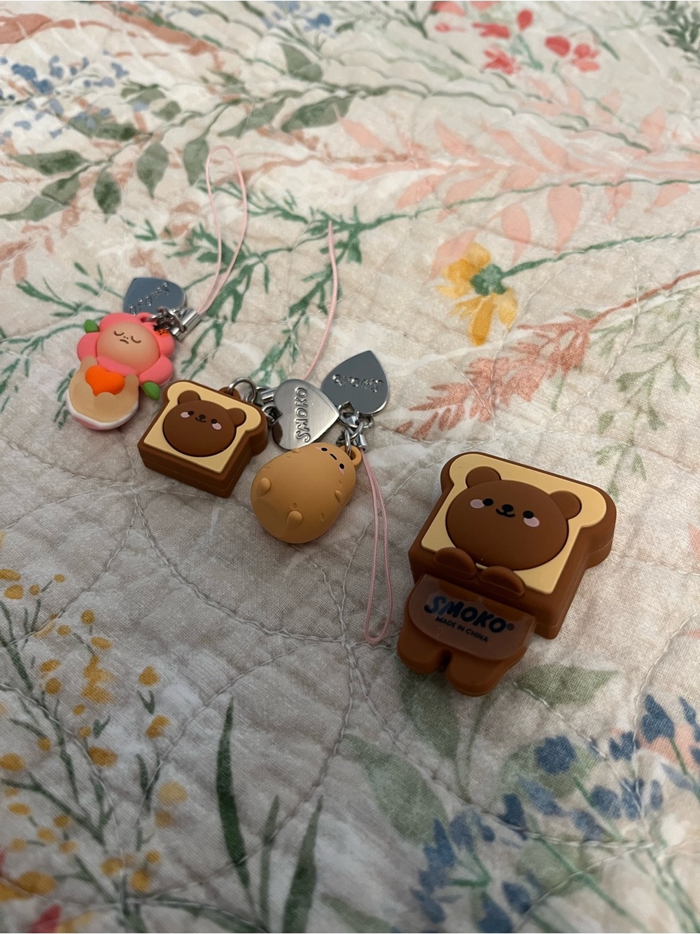 Smoko Keychain Set - Picture 3 of 3